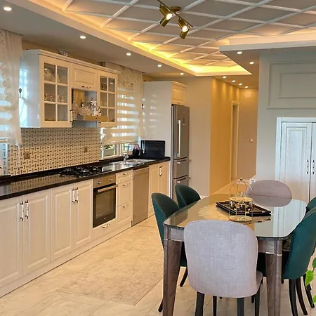 My White House Apartman