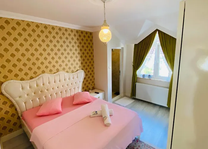 Lägenhet My White House