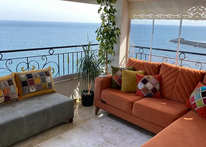 My White House Apartment *