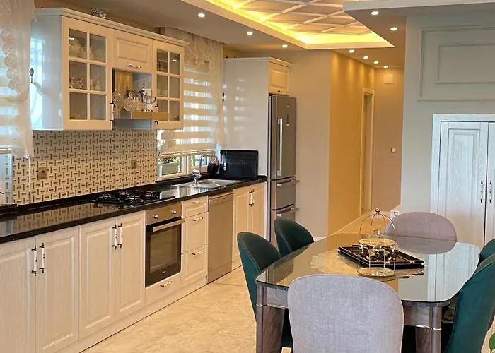 My White House Апартаменти