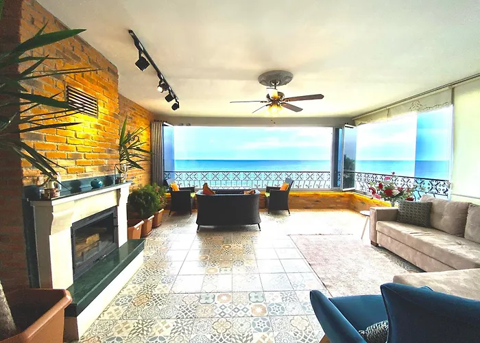 My White House Apartment