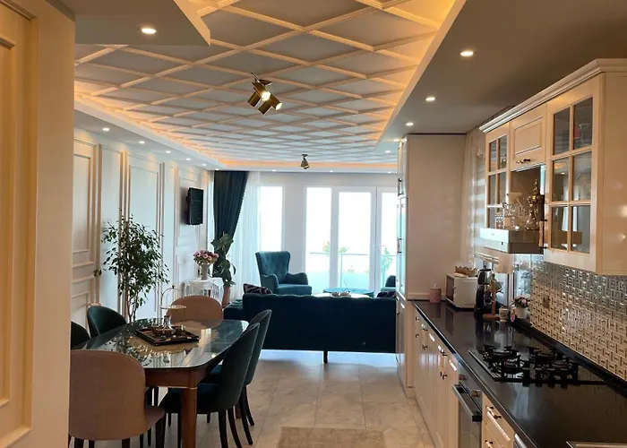 My White House Apartment